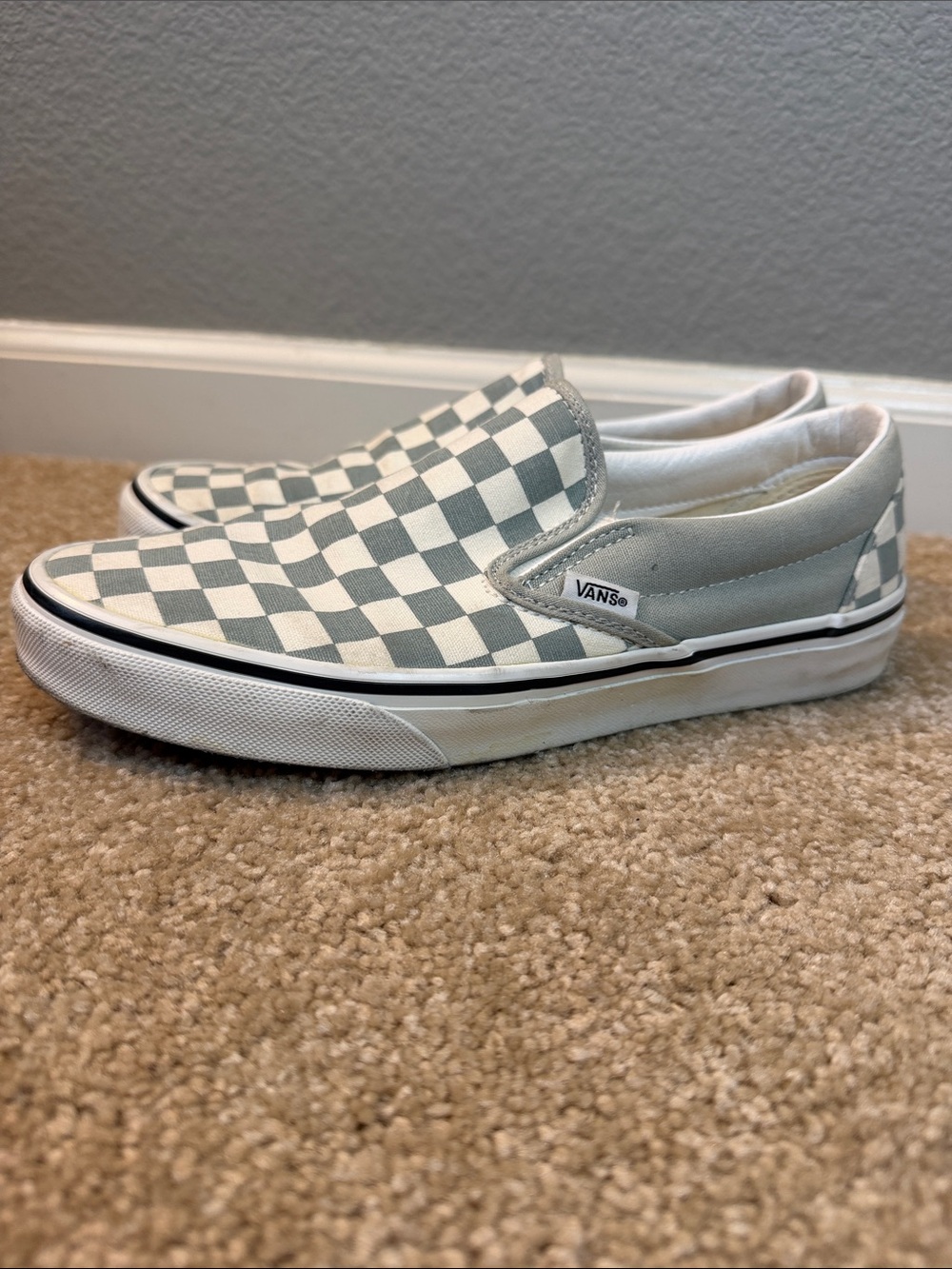 Vans Slip-On Checkerboard Sneakers - Gray & White Size 8.5 Women’s - Picture 5 of 8